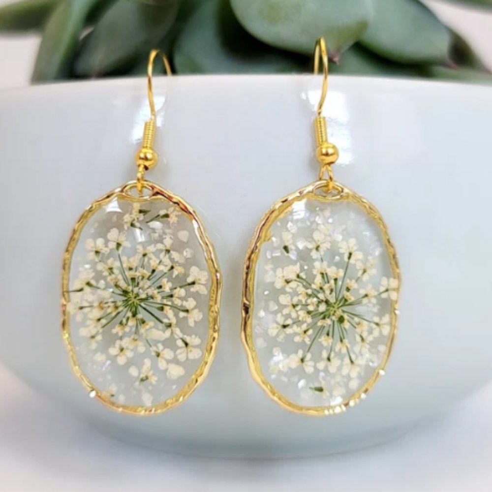 Handmade Earrings, Pressed Baby's Breath, Resin Earrings, Floral
